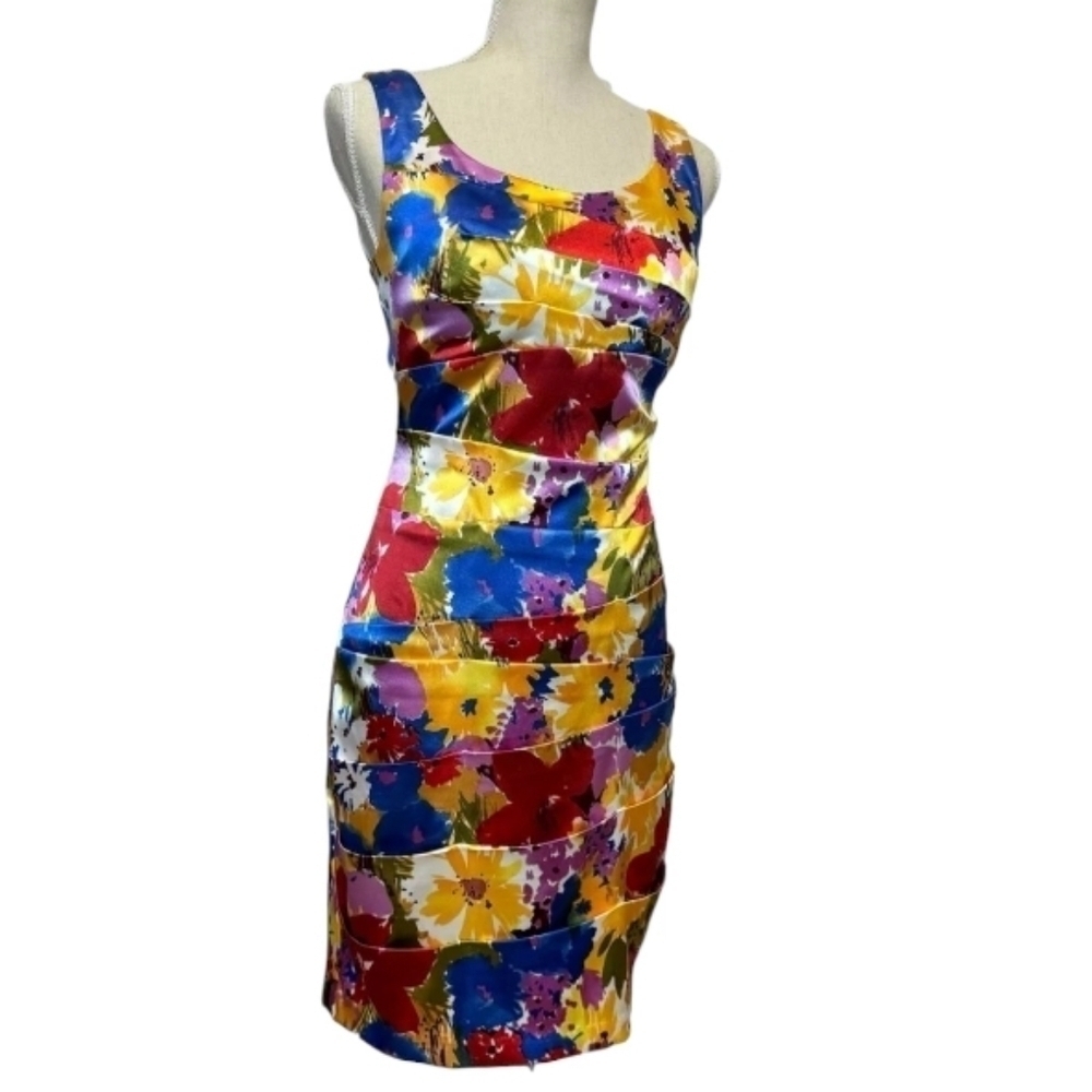 Bisou Bisou Michele Bohbot Sheath Dress Colorful Floral Print Padded Bra size 4